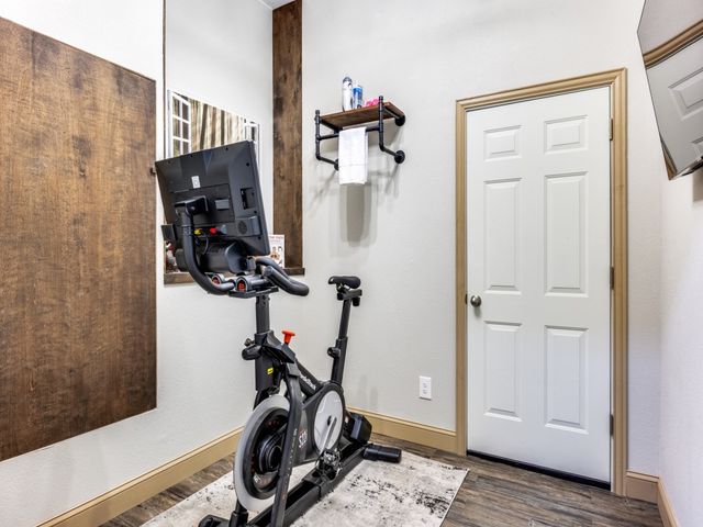 4612 Brookside Drive, Denton, TX 76226