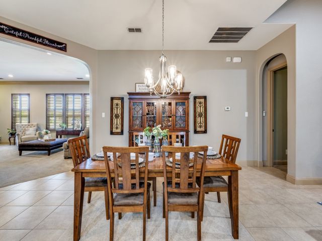 4612 Brookside Drive, Denton, TX 76226