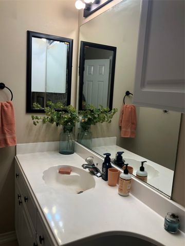 2685 Hillside Drive, Highland Village, TX 75077