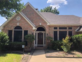 2685 Hillside Drive, Highland Village, TX 75077