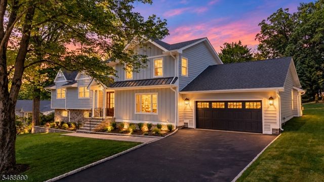 51 Brookside Ter, North Caldwell Boro, NJ 07006