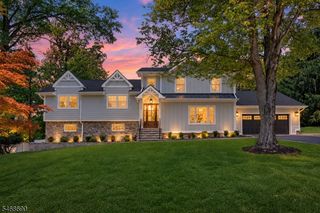 51 Brookside Ter, North Caldwell Boro, NJ 07006