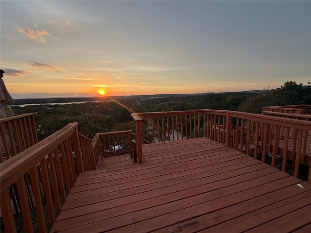 21461 Coyote TRL 4, Lago Vista, TX 78645