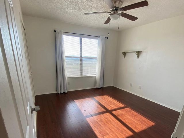 21461 Coyote TRL 4, Lago Vista, TX 78645