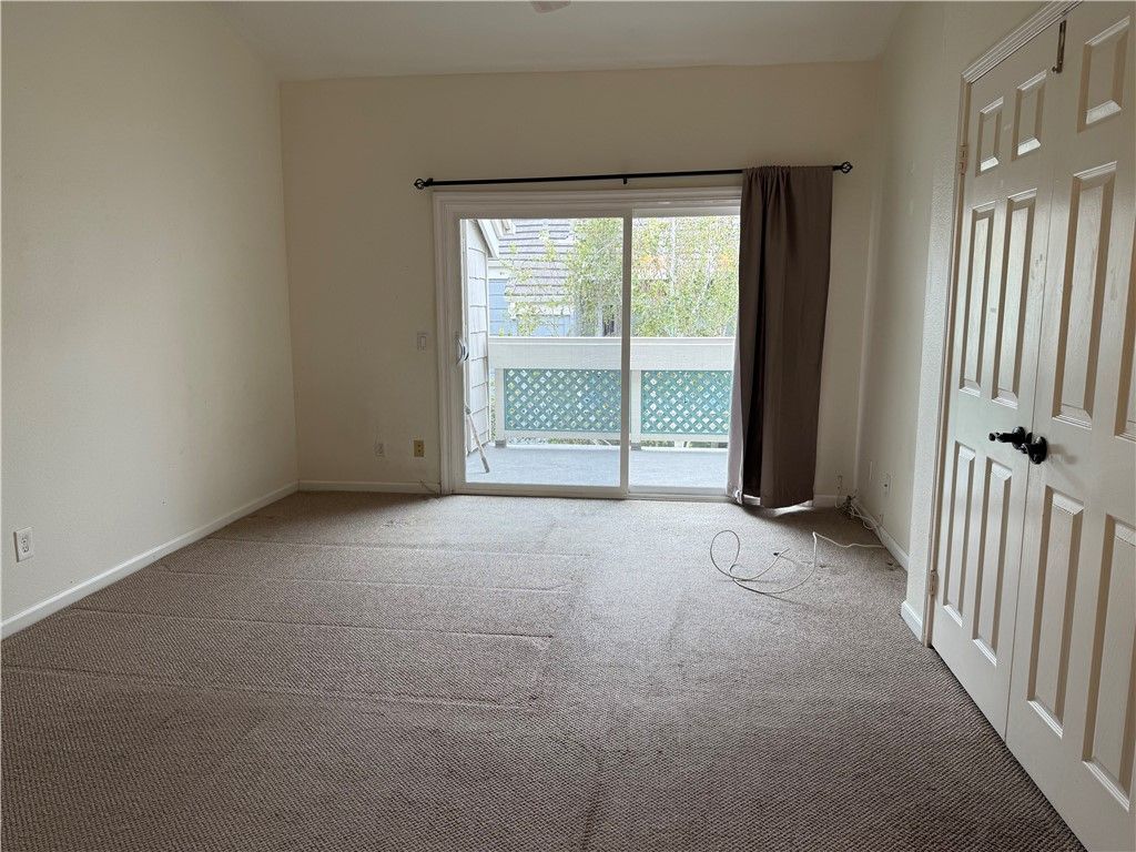 Image 18 of property listing at 7532 Seaspring 201, Huntington Beach, CA 92648