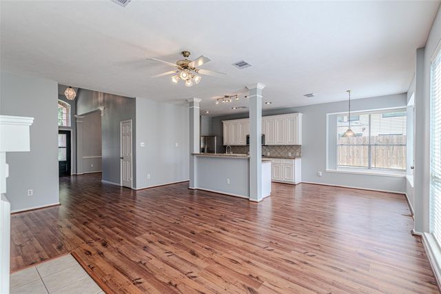 16210 Broken Timber Circle, Houston, TX 77095
