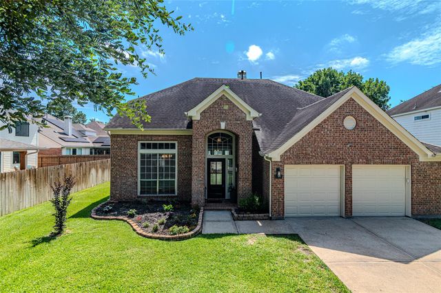 16210 Broken Timber Circle, Houston, TX 77095