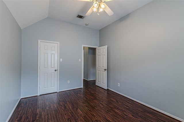 16210 Broken Timber Circle, Houston, TX 77095
