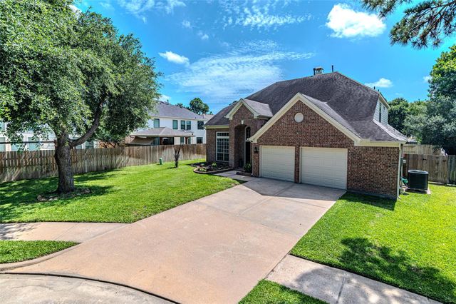 16210 Broken Timber Circle, Houston, TX 77095