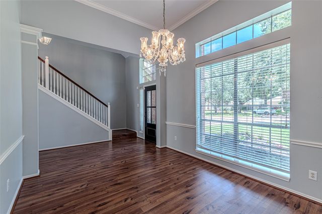 16210 Broken Timber Circle, Houston, TX 77095