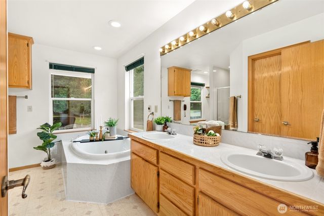 20414 80th Street SE, Snohomish, WA 98290
