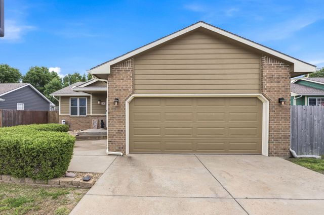 1765 N Myers, Mulvane, KS 67110