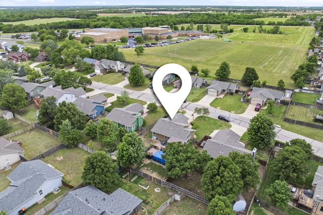 1765 N Myers, Mulvane, KS 67110