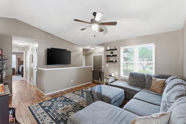 1765 N Myers, Mulvane, KS 67110