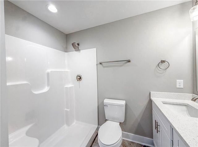 505 S Oak Street, Seneca, SC 29678