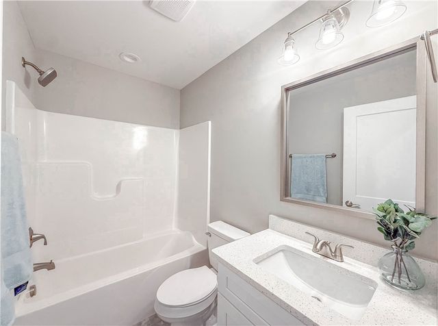505 S Oak Street, Seneca, SC 29678