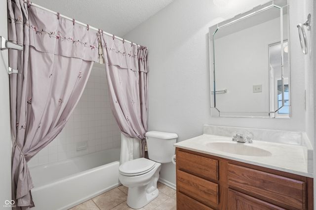 9399 W Rising Sun Drive, Pendleton, IN 46064