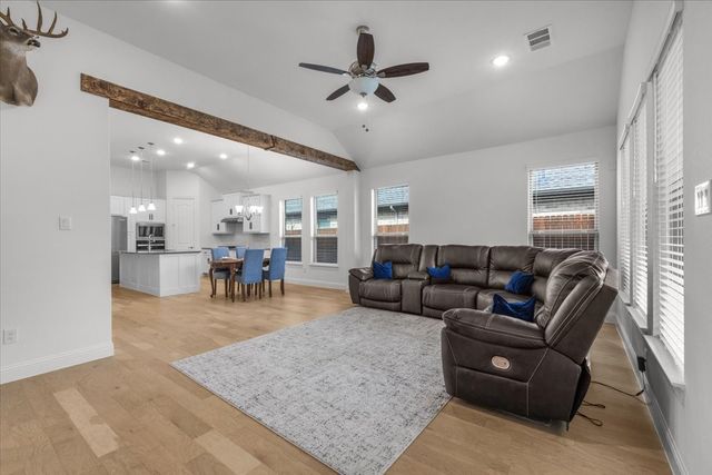 5316 Markham Ferry Drive, Fort Worth, TX 76179