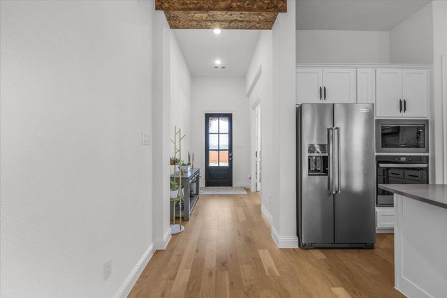 5316 Markham Ferry Drive, Fort Worth, TX 76179