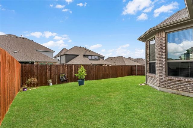 5316 Markham Ferry Drive, Fort Worth, TX 76179