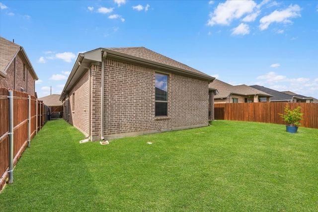 5316 Markham Ferry Drive, Fort Worth, TX 76179