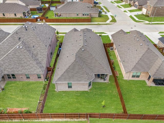 5316 Markham Ferry Drive, Fort Worth, TX 76179