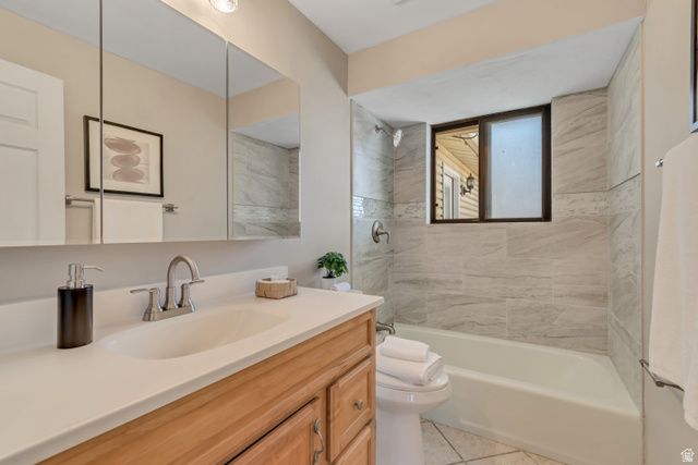 7628 S CASA VERDE ST, Midvale, UT 84047