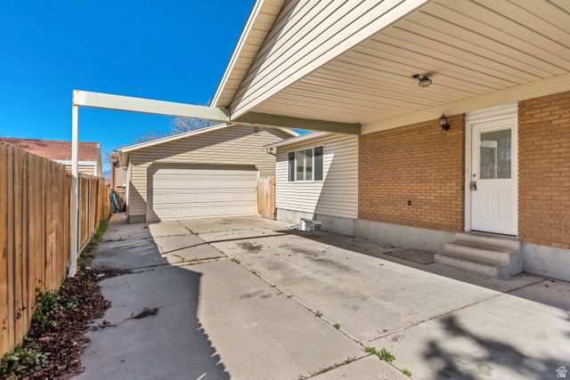 7628 S CASA VERDE ST, Midvale, UT 84047