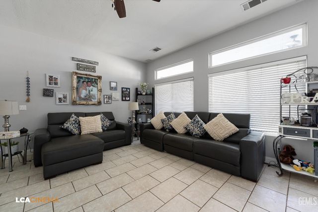 14012 Cedar Creek Avenue, Bakersfield, CA 93314