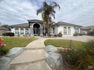 14012 Cedar Creek Avenue, Bakersfield, CA 93314