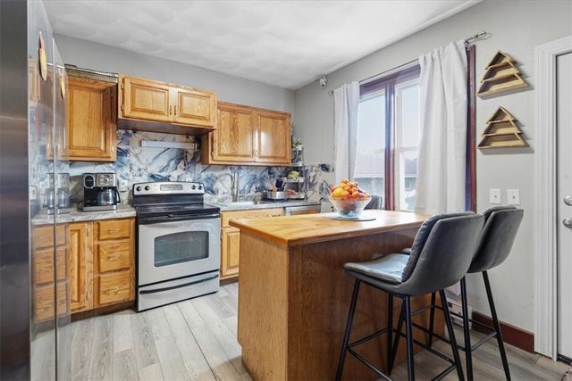 858 Broad Street, Providence, RI 02907