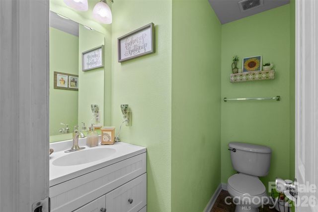 3248 Pikes Peak Drive, Gastonia, NC 28052