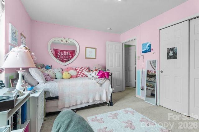 3248 Pikes Peak Drive, Gastonia, NC 28052
