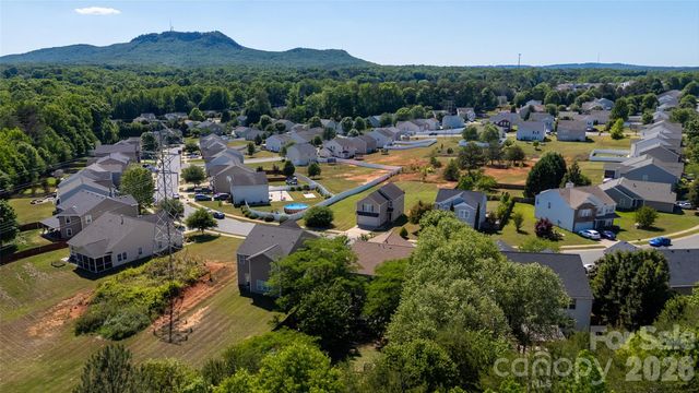 3248 Pikes Peak Drive, Gastonia, NC 28052