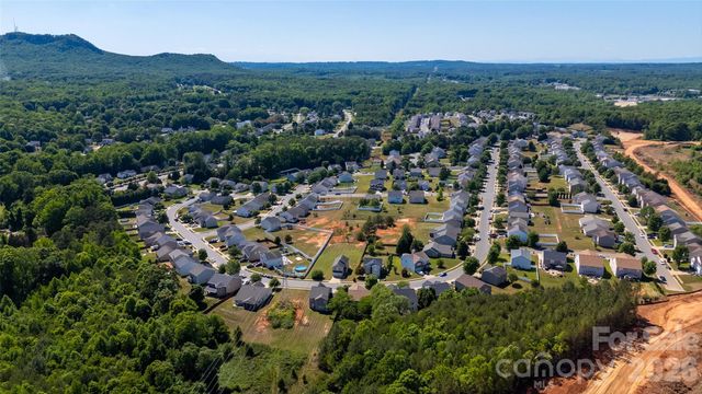 3248 Pikes Peak Drive, Gastonia, NC 28052