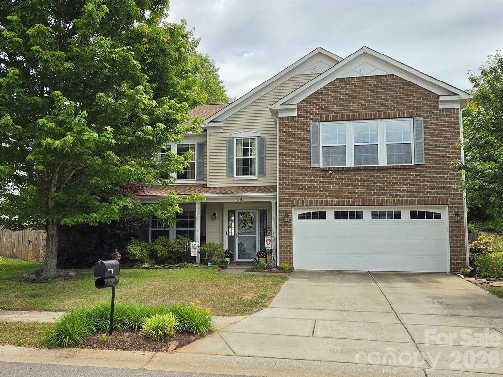 3248 Pikes Peak Drive, Gastonia, NC 28052