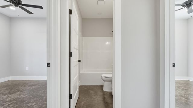 208 Old State Hwy 28, Whitwell, TN 37397