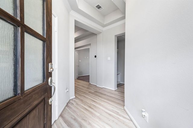 3707 Amoroso Drive, Iowa Colony, TX 77583