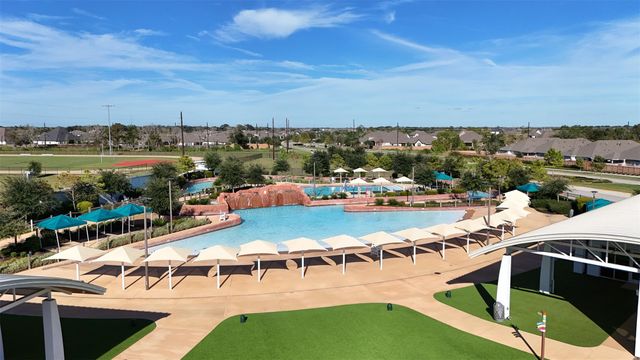 3707 Amoroso Drive, Iowa Colony, TX 77583