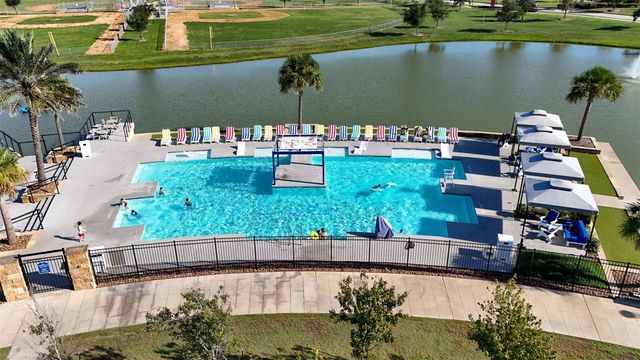 3707 Amoroso Drive, Iowa Colony, TX 77583