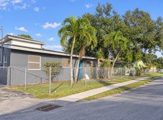 800 NW 16TH Avenue 1-2, Fort Lauderdale, FL 33311
