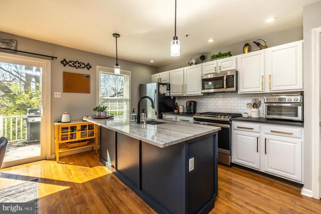 324 HUNTINGTON CT, West Chester, PA 19380