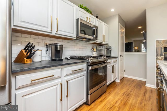 324 HUNTINGTON CT, West Chester, PA 19380