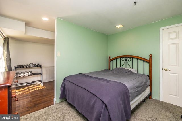 324 HUNTINGTON CT, West Chester, PA 19380