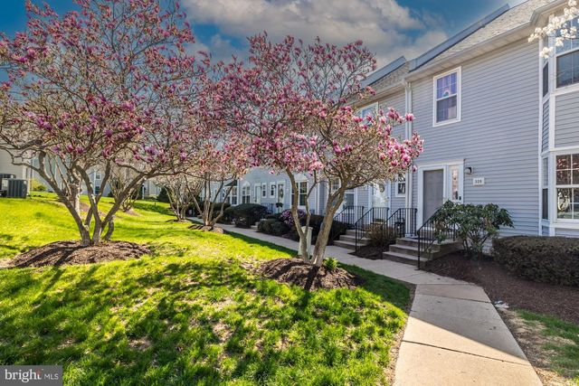 324 HUNTINGTON CT, West Chester, PA 19380