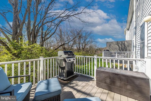 324 HUNTINGTON CT, West Chester, PA 19380