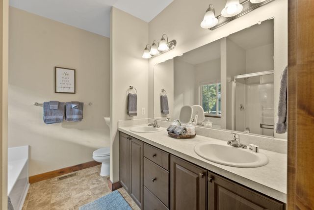 56058 Snow Goose Road, Bend, OR 97707