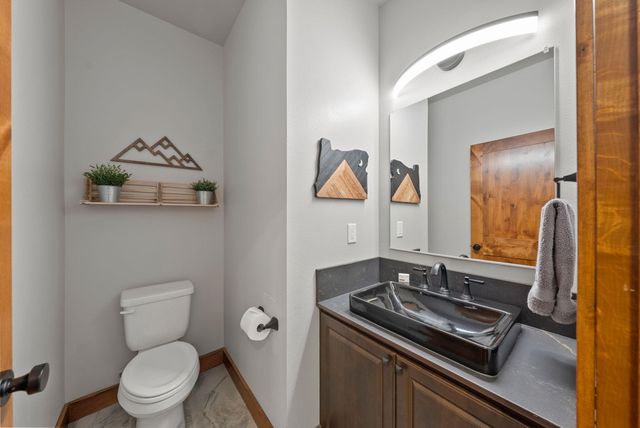 56058 Snow Goose Road, Bend, OR 97707