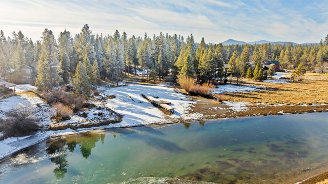 56058 Snow Goose Road, Bend, OR 97707