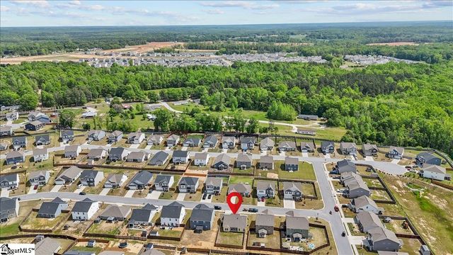 428 Icebow Road, Fountain Inn, SC 29644